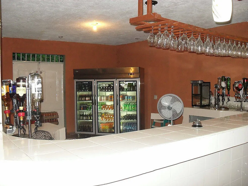 ***  מלון Torbeck Chateau Champvert האיטי